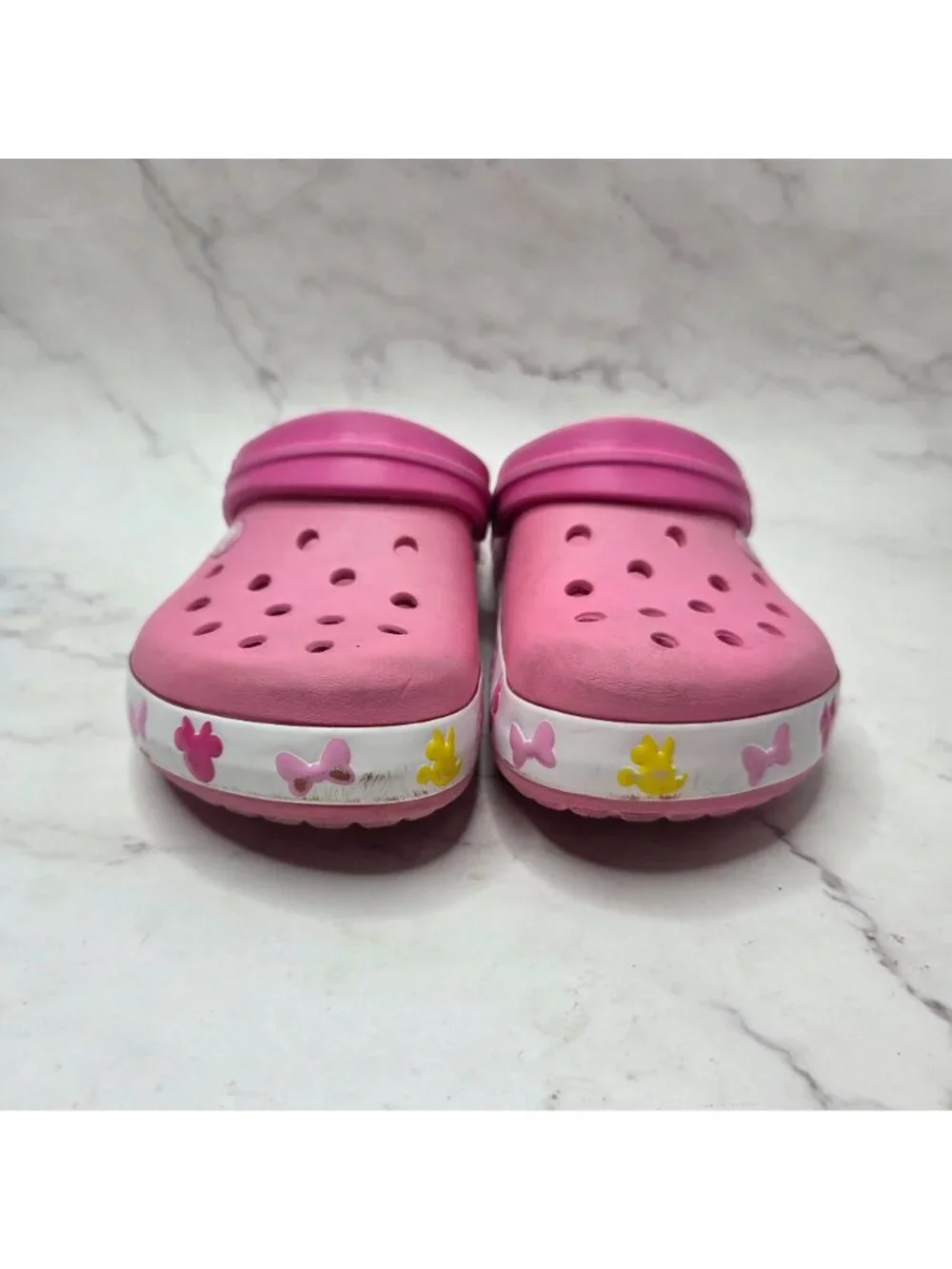 Crocs Disney Fun Lab Minnie Mouse Pink Clogs Sandals Light Up Shoes Girls 2 (J)